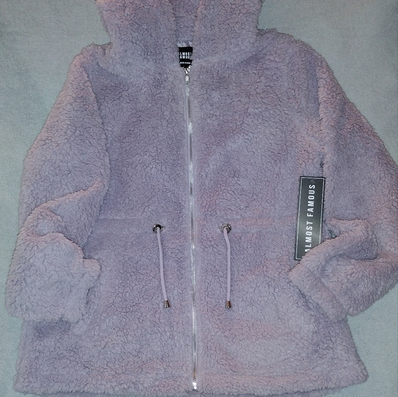 Sherpa Hooded Jacket in Lavender - Picture 7 of 10